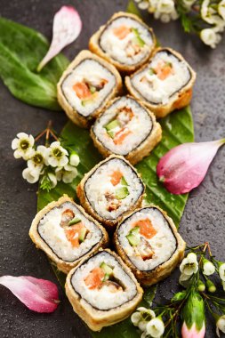 tempura suşi roll