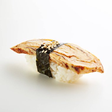 Tamago Nigiri suşi