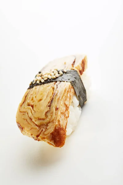 Tamago Nigiri Sushi — Fotografie, imagine de stoc