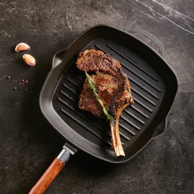 Dana kaburga Barbekü
