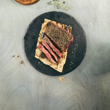 kızarmış biber biftek