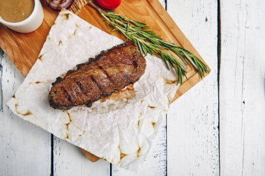 Sığır eti biftek yemek