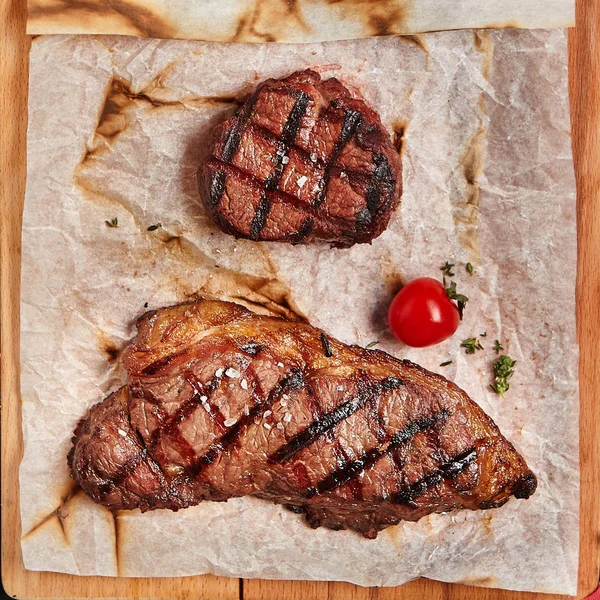 Bife de carne jantar — Fotografia de Stock