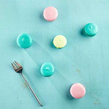 Parlak renkli macaroons