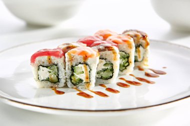 Restoranda nefis Asya menü