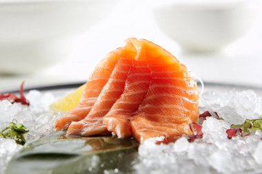 Restoranda nefis Asya menü