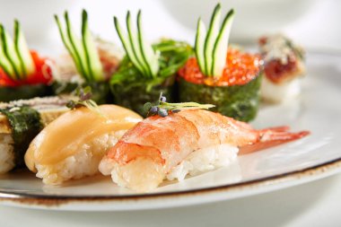 Restoranda nefis Asya menü