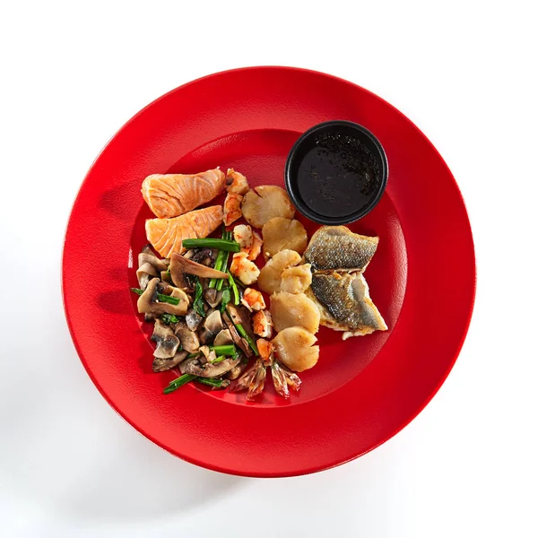 Restoranda nefis Asya menü