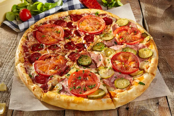 güzel taze pizza
