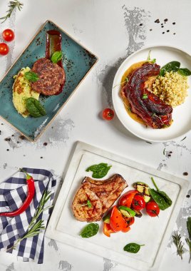 Et Chop sebze ve patates püre ve boğa kuyruğu