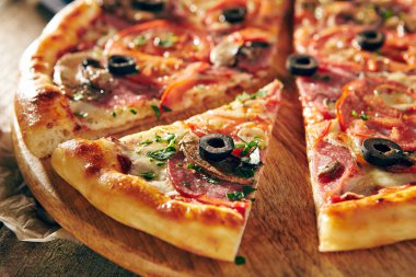 güzel taze pizza