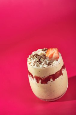 Fındık ve Muz Smoothie