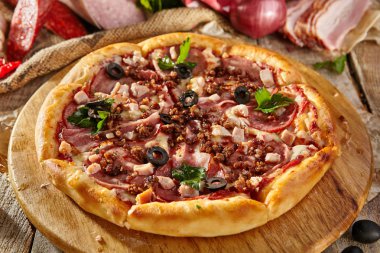 güzel taze pizza