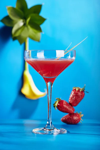 Cocktail alcolico cosmopolita — Foto Stock