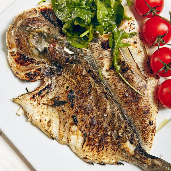 Somon Steak ve ızgara Dorado