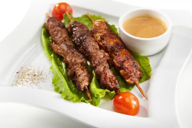 Beyaz üzerine Restoran Menü