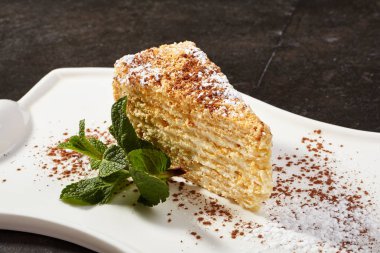 Lüks Restoran, Gastronomi yemek listesi