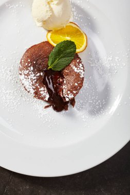 Lüks Restoran, Gastronomi yemek listesi