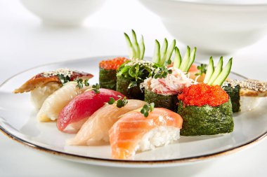 Restoranda nefis Asya menü