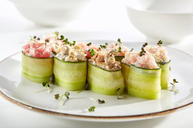 Restoranda nefis Asya menü