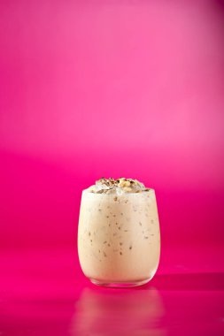 Fındık ve Muz Smoothie