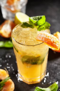 Mandalina Mojito kokteyl