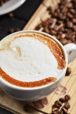 Odasının kahve fincanı