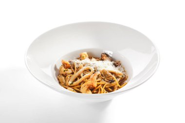 Frutti di Mare Spagettisi veya Geleneksel İtalyan Deniz Ürünleri Makarnası