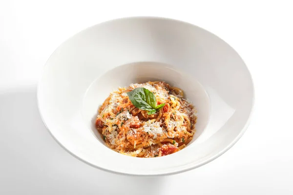 Classical Italian Spaghetti with Tomatoes, Tomato Sauce and Parm — Stock Photo, Image