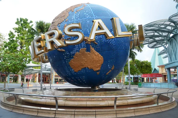 Fuente de globo giratorio en Universal Studios en Singapur — Foto de Stock