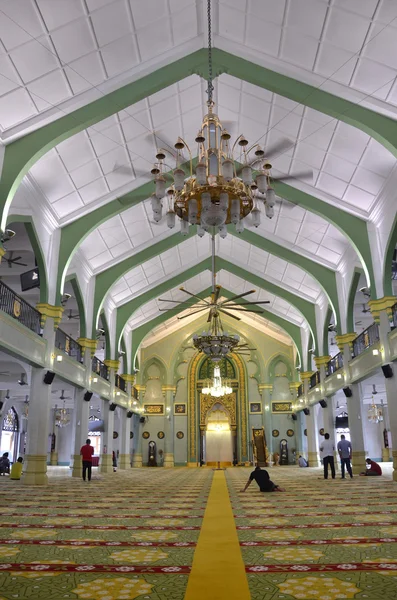 Sultan Camii Singapur içinde