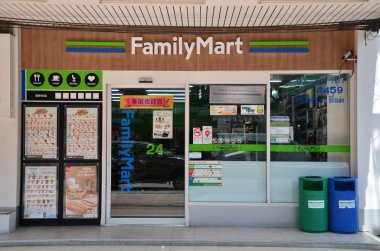 Aile Mart yirmi dört saat kolaylık mağaza Pattay içinde yer alan