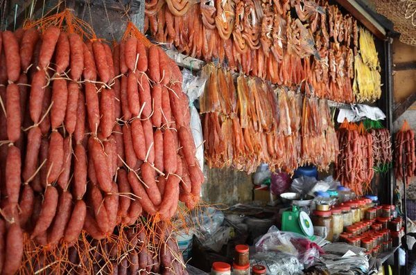 Lebensmittel auf dem Markt von siem rip verkauft — Stockfoto