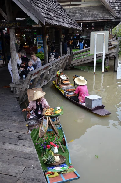 Mercado flotante de Pattaya cuatro regiones —  Fotos de Stock