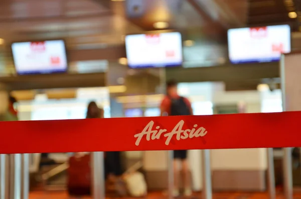 Byråkrati med Airasia Inskription — Stockfoto