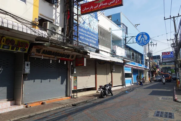 Blick auf die Fußgängerzone in Pattaya. — Stockfoto