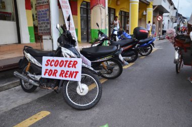 Scooter motosiklet kiralık mağaza Penang, Malezya. 