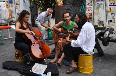 Georgetown, Penang sokakta oynayan sokak müzisyenleri