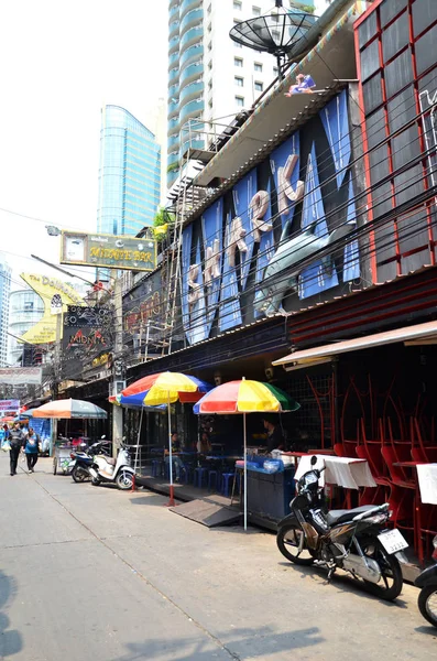 Soi Cowboy entertainment bazaar in Bangkok — Stock Photo, Image