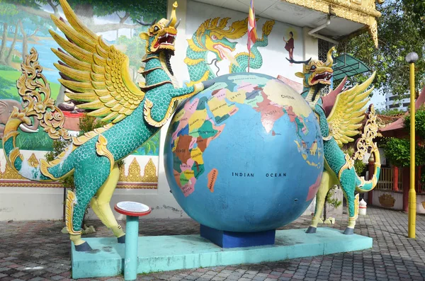 在槟城，马来西亚最受欢迎缅甸寺 — 图库照片