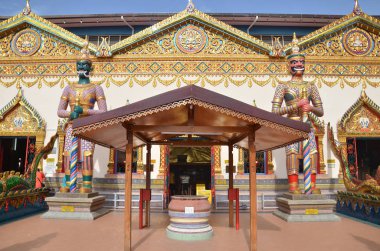 Penang heykel ayakta Wat Chayamangkalaram dışında bulunan