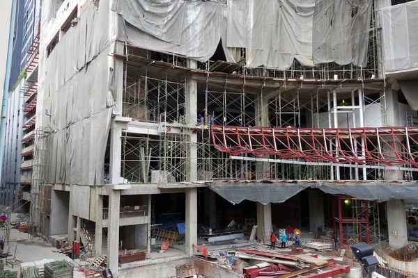 Construction site with workers at Bangkok — Stock Photo, Image