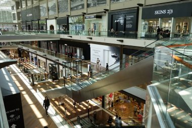 Marina Bay Sands, Singapur, Shoppes