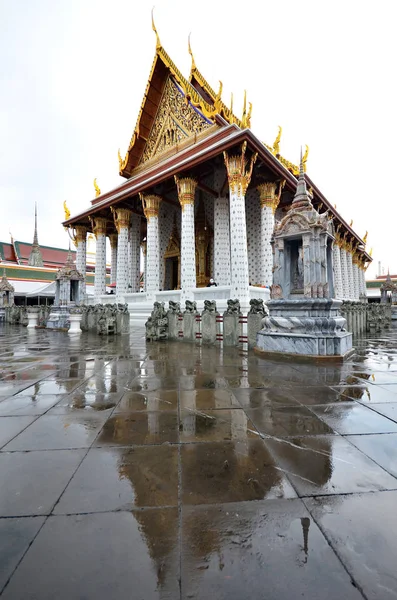 Wat arun i bangkok thailand — Stockfoto