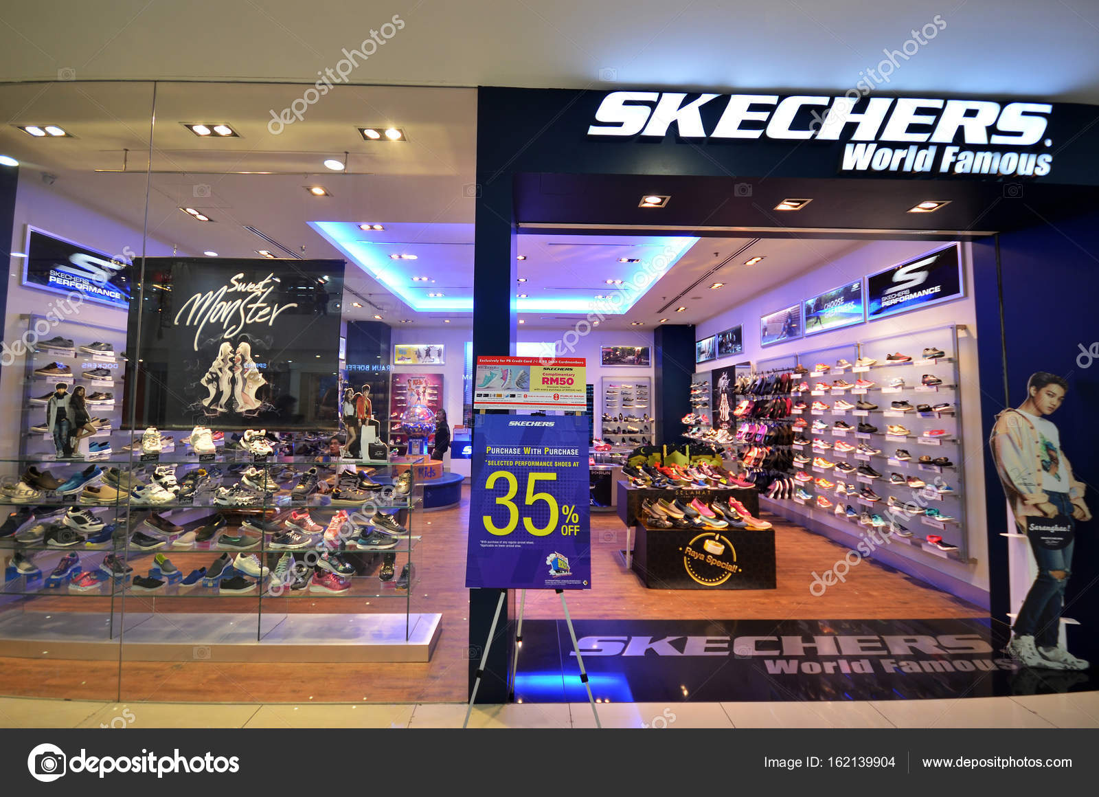 skechers muar