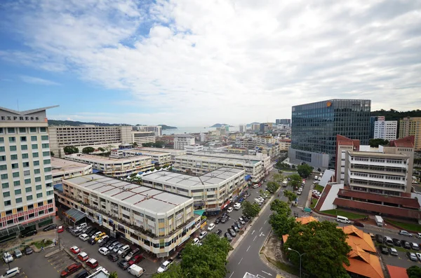 Bir Kota Kinabalu havadan görünümü — Stok fotoğraf