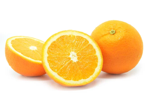 Ізольована апельсини фрукти — стокове фото