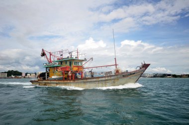 Kota Kinabalu sabah ticari balıkçı tekneleri