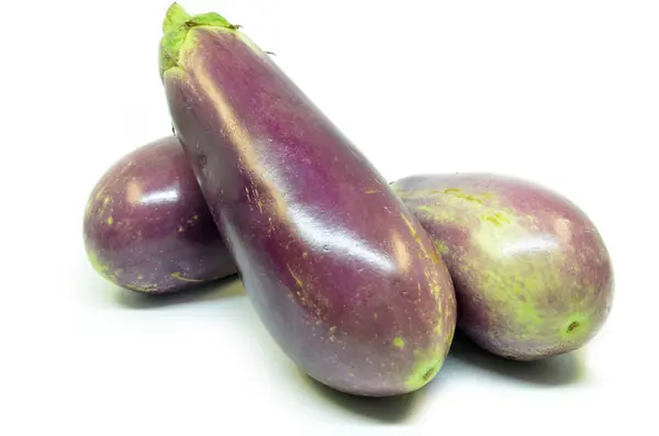 Świeżych warzyw bakłażan — Zdjęcie stockowe