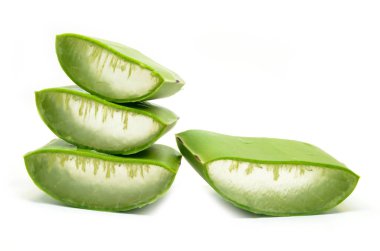 vers blad Aloë vera geïsoleerd